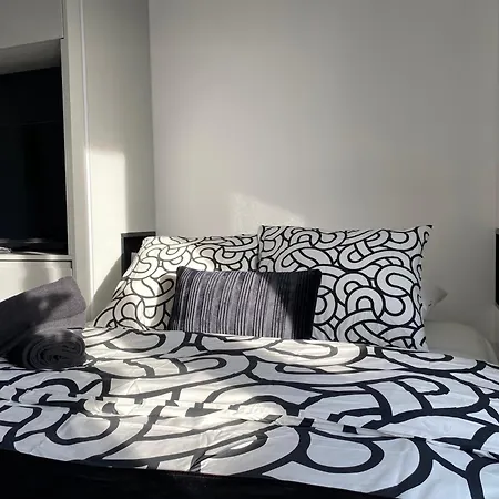 Lovers' Loft Apartment in Kraków - Orawska 7-3